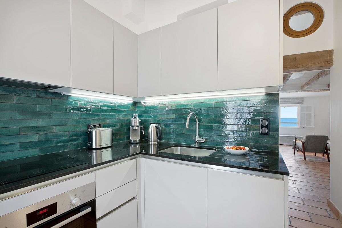 The Sea Apartment 2 - Sea View On The Ramparts Of Old Town 昂蒂布 外观 照片